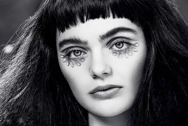 Frame Four portfolio work: BeautyT 11